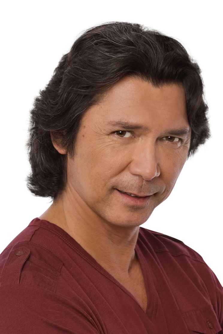 Lou Diamond Phillips
