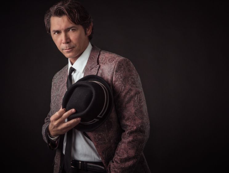 Lou Diamond Phillips