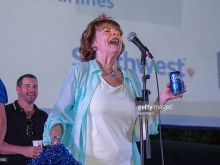 Louanne Stephens