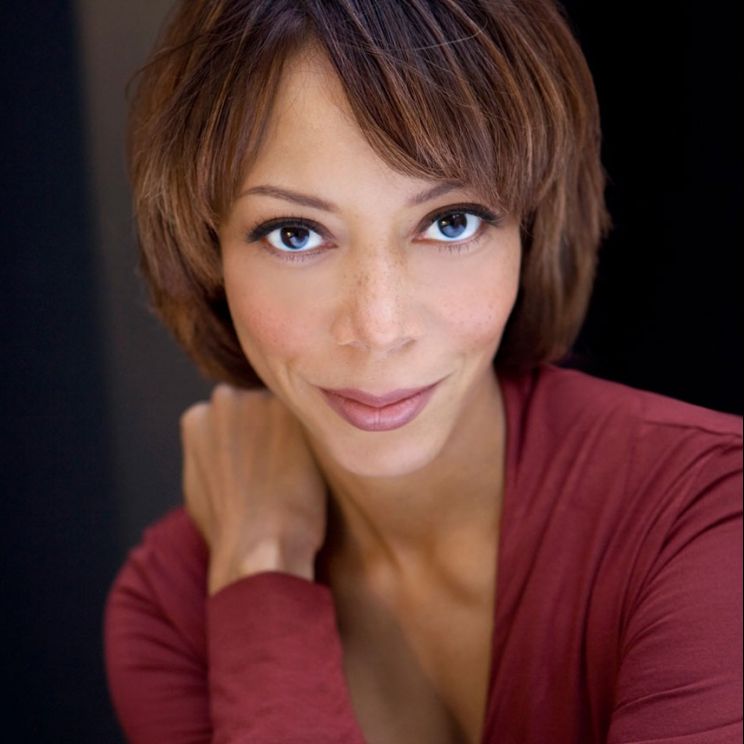 Louanne Stephens