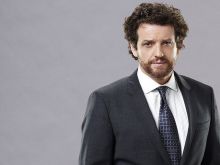 Louis Ferreira photo