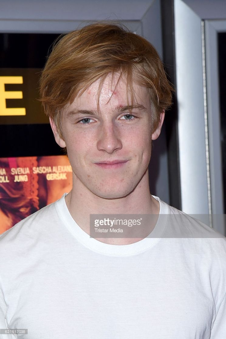 Louis Hofmann