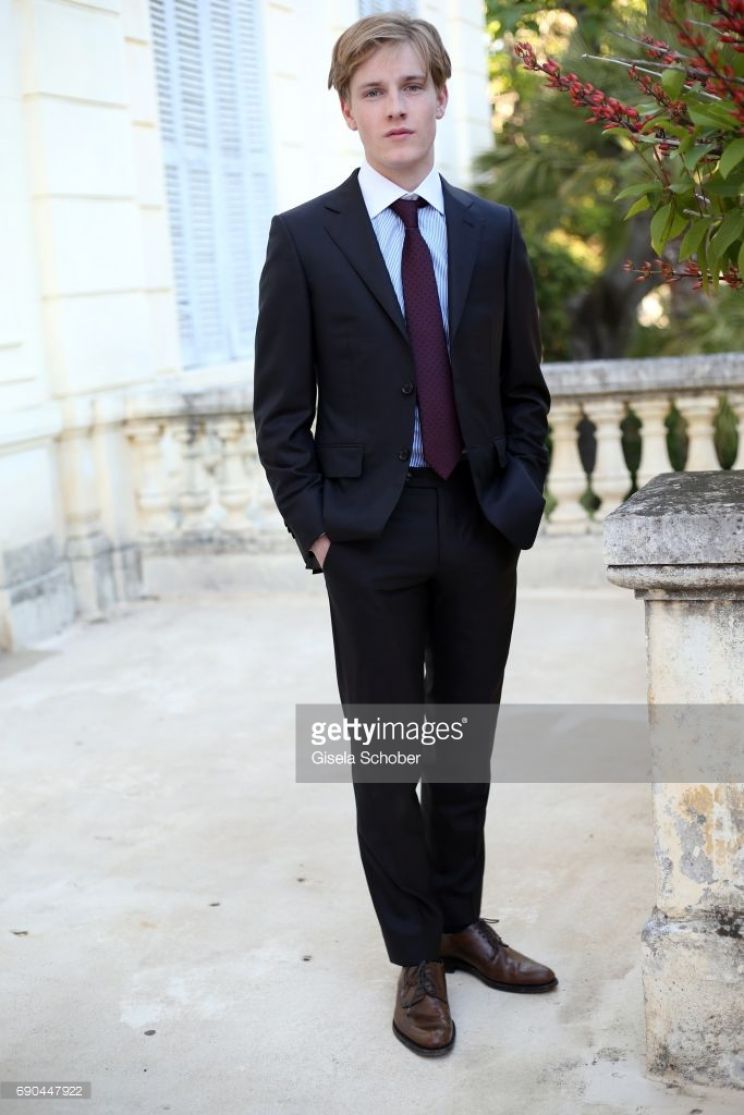 Louis Hofmann