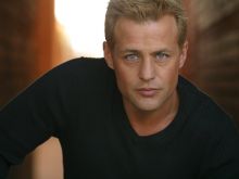 Louis Mandylor