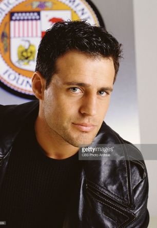 Louis Mandylor