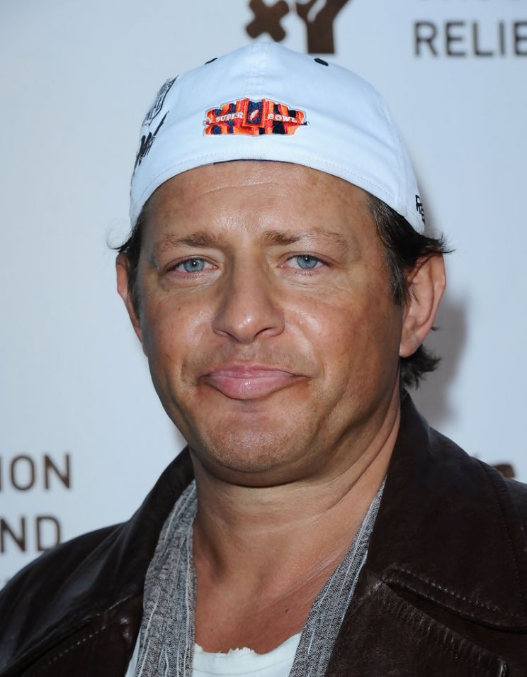 Louis Mandylor