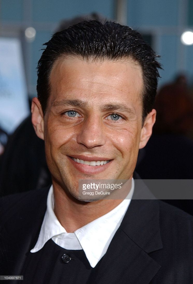 Louis Mandylor