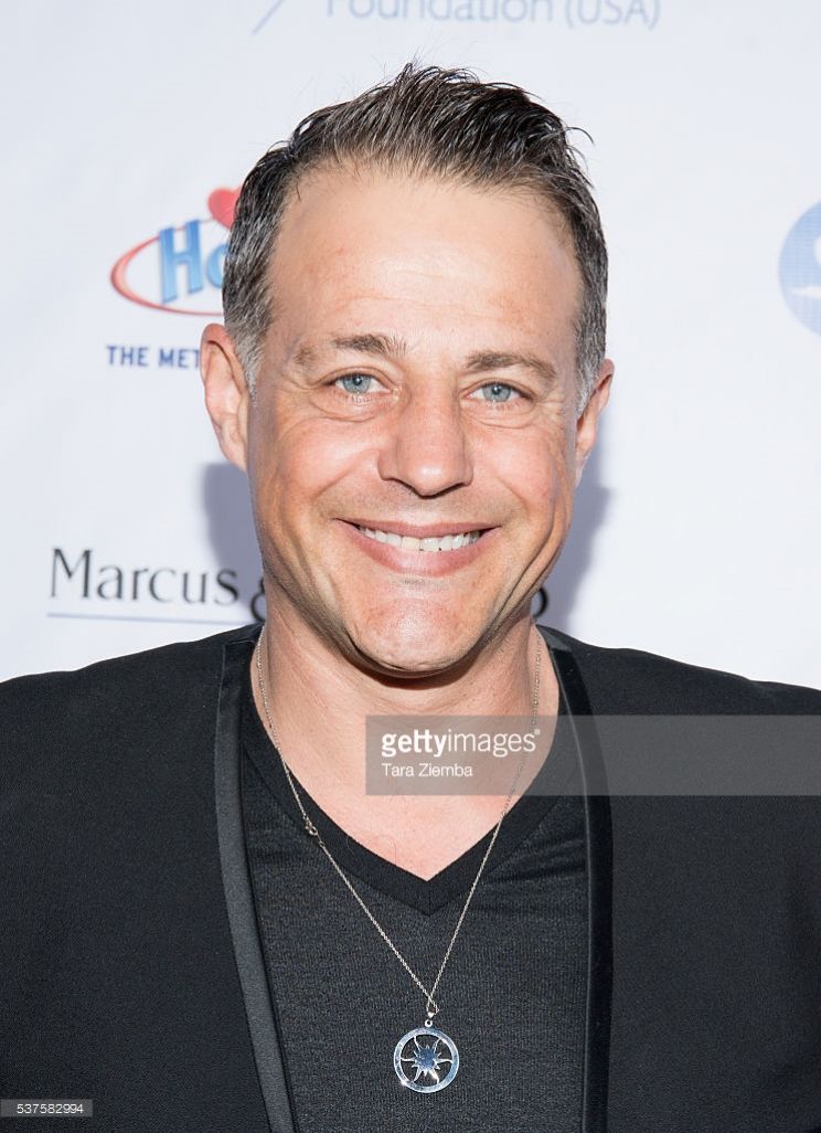 Louis Mandylor