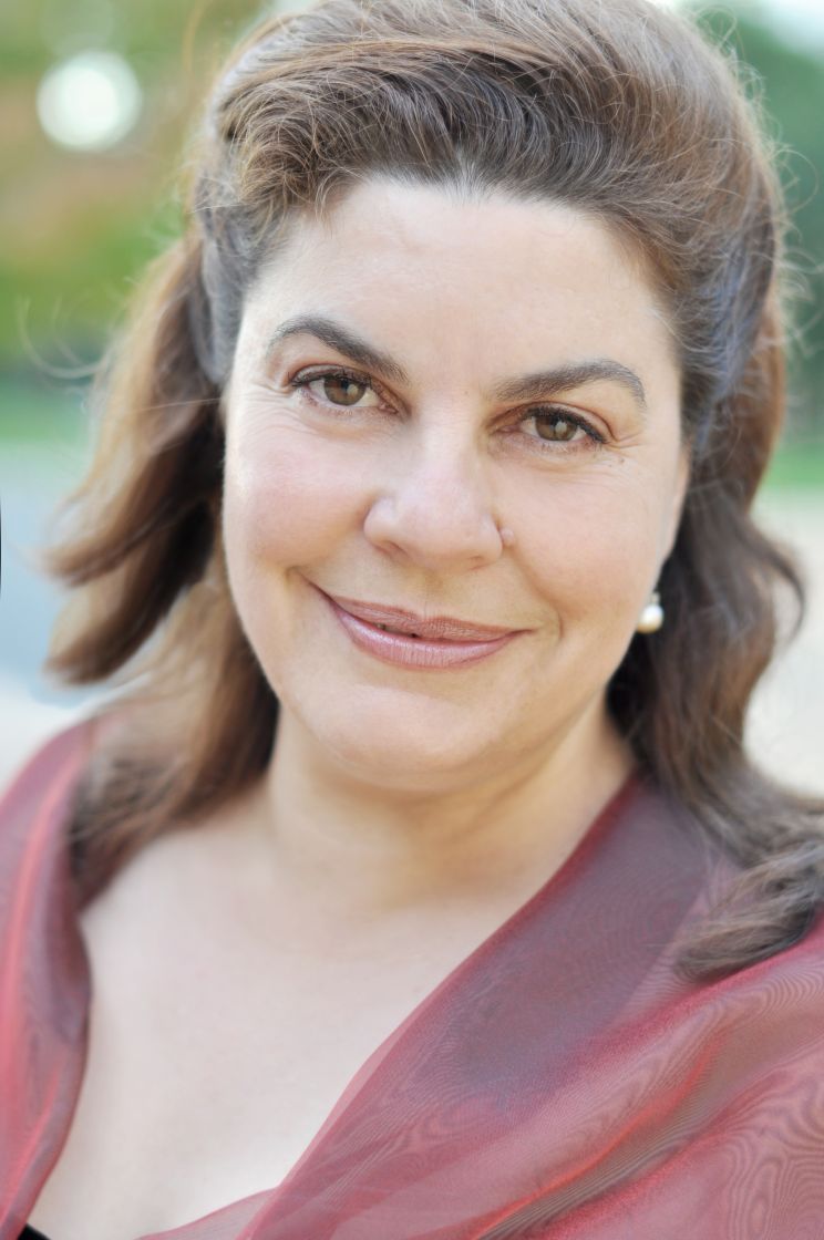 Louise Latham