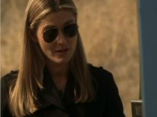 Louise Lombard photo
