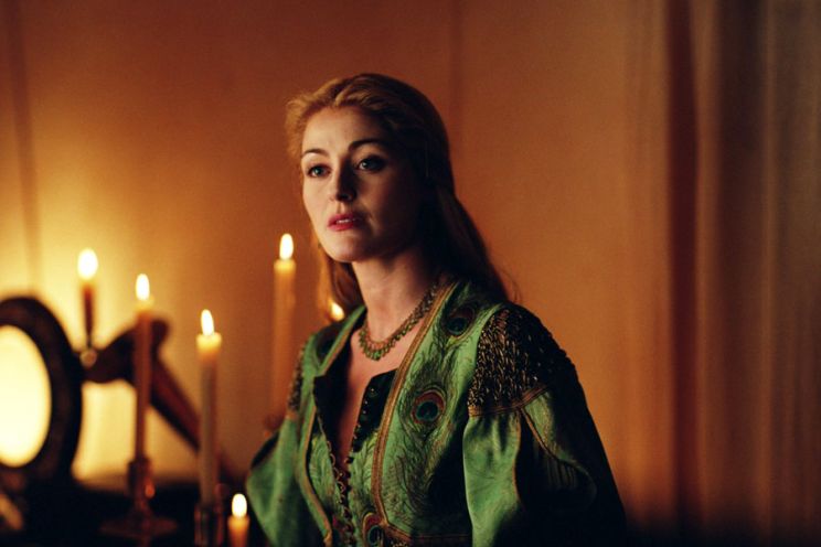 Louise Lombard