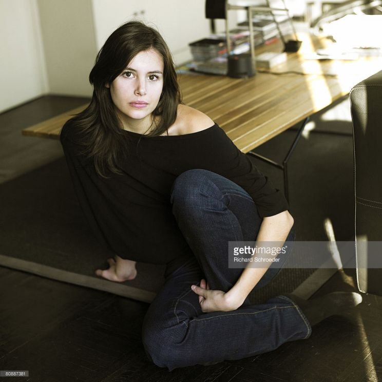 Louise Monot