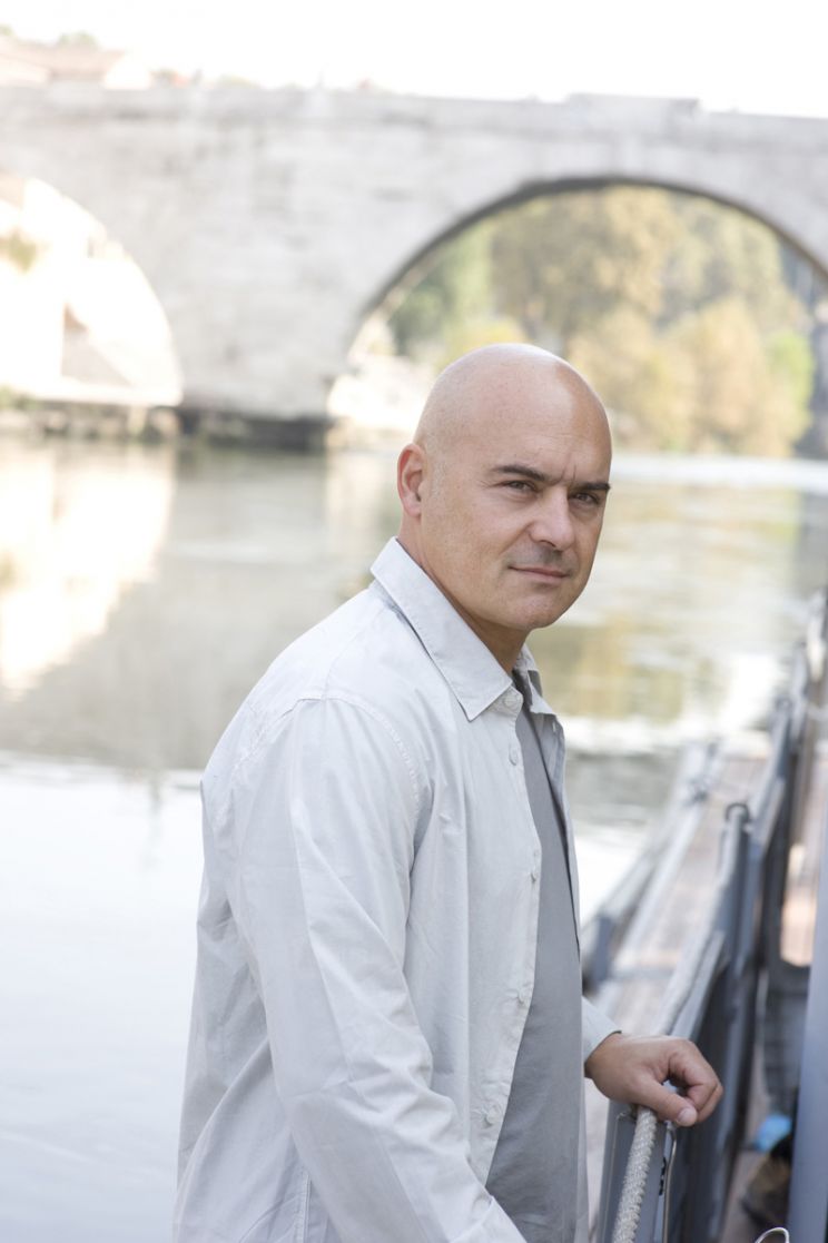 Luca Zingaretti
