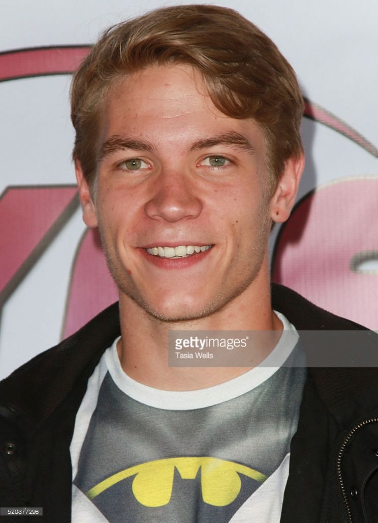 Lucas Adams