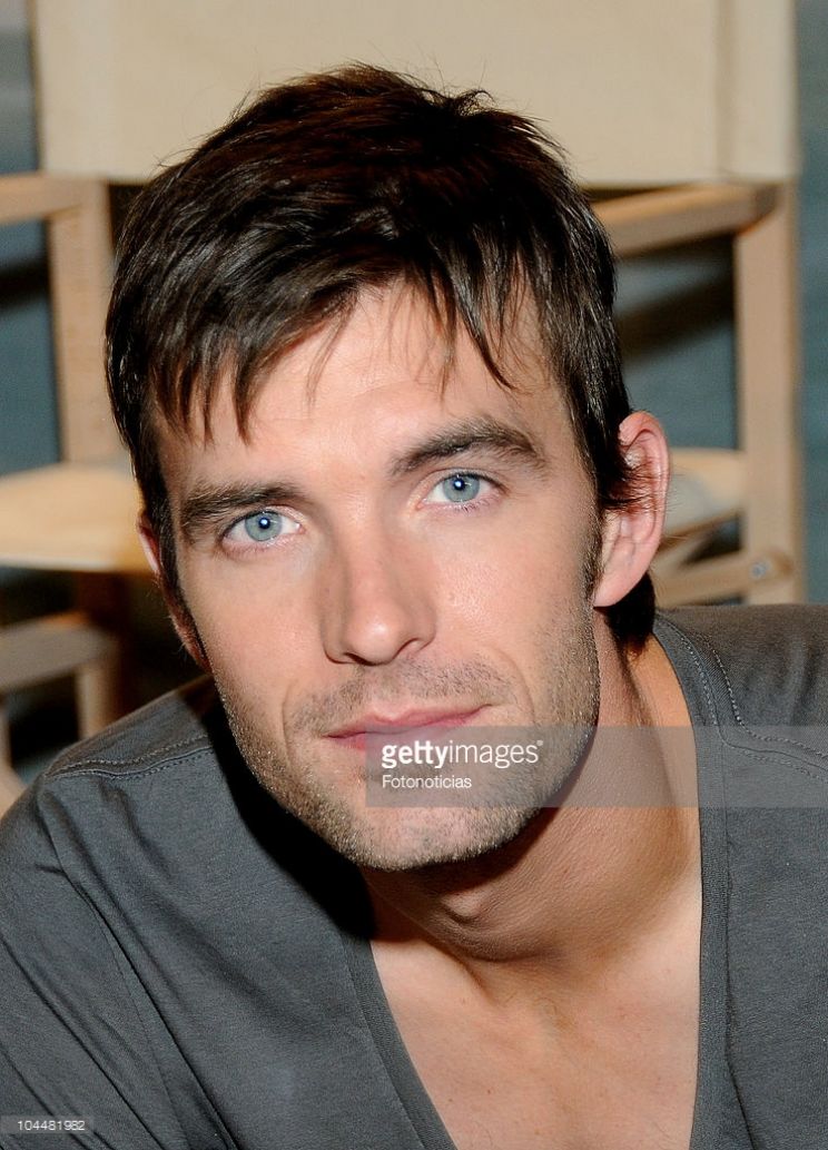 Lucas Bryant