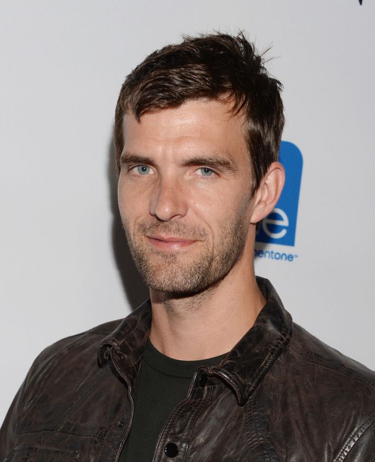 Lucas Bryant