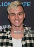 Lucas Cruikshank