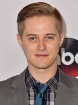 Lucas Grabeel