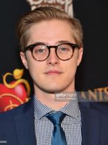 Lucas Grabeel #392395 picture (Portrait Medium)