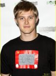 Lucas Grabeel