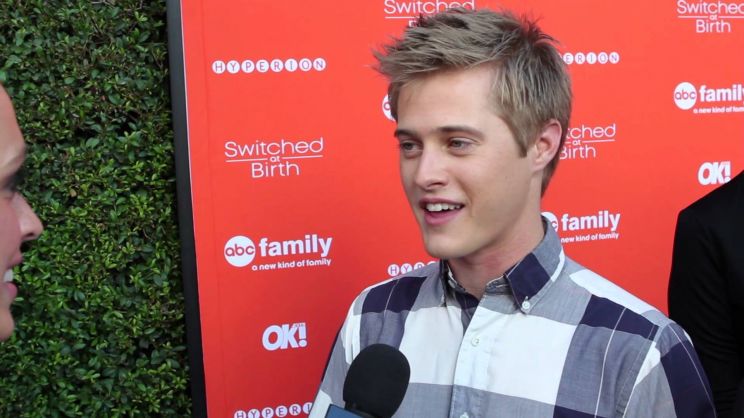 Lucas Grabeel