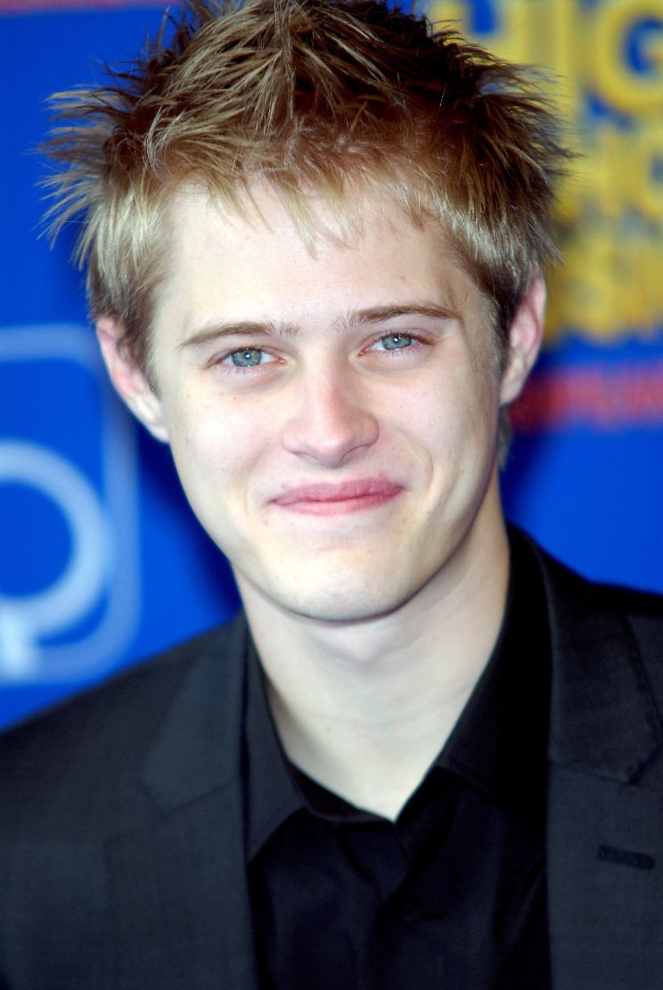 Lucas Grabeel