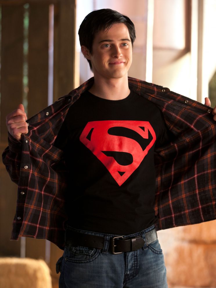 Lucas Grabeel