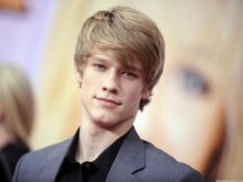 Lucas Till