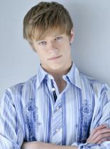 Lucas Till