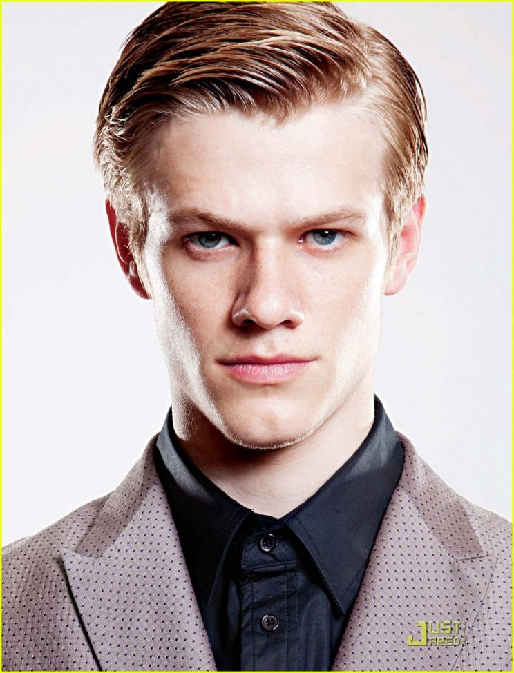 Lucas Till