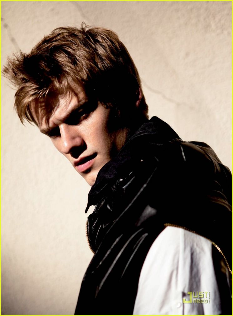 Lucas Till