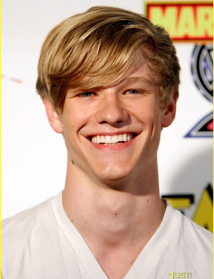 Lucas Till