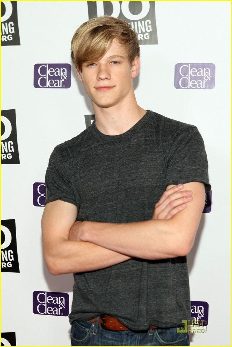 Lucas Till