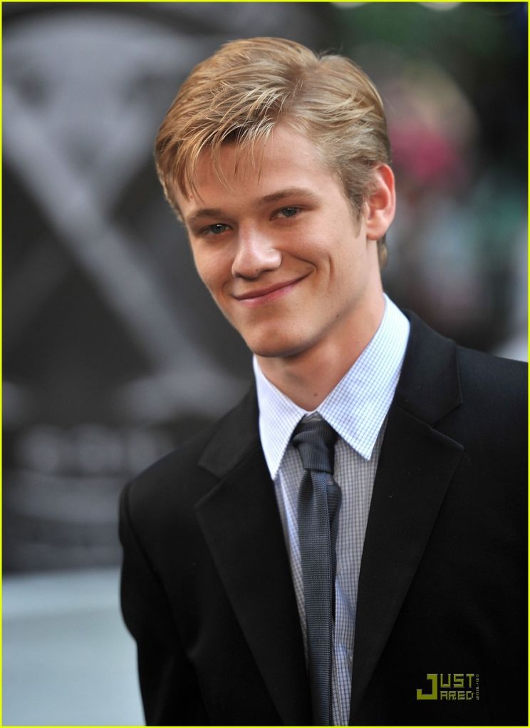 Lucas Till