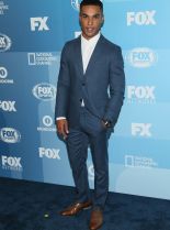 Lucien Laviscount photo
