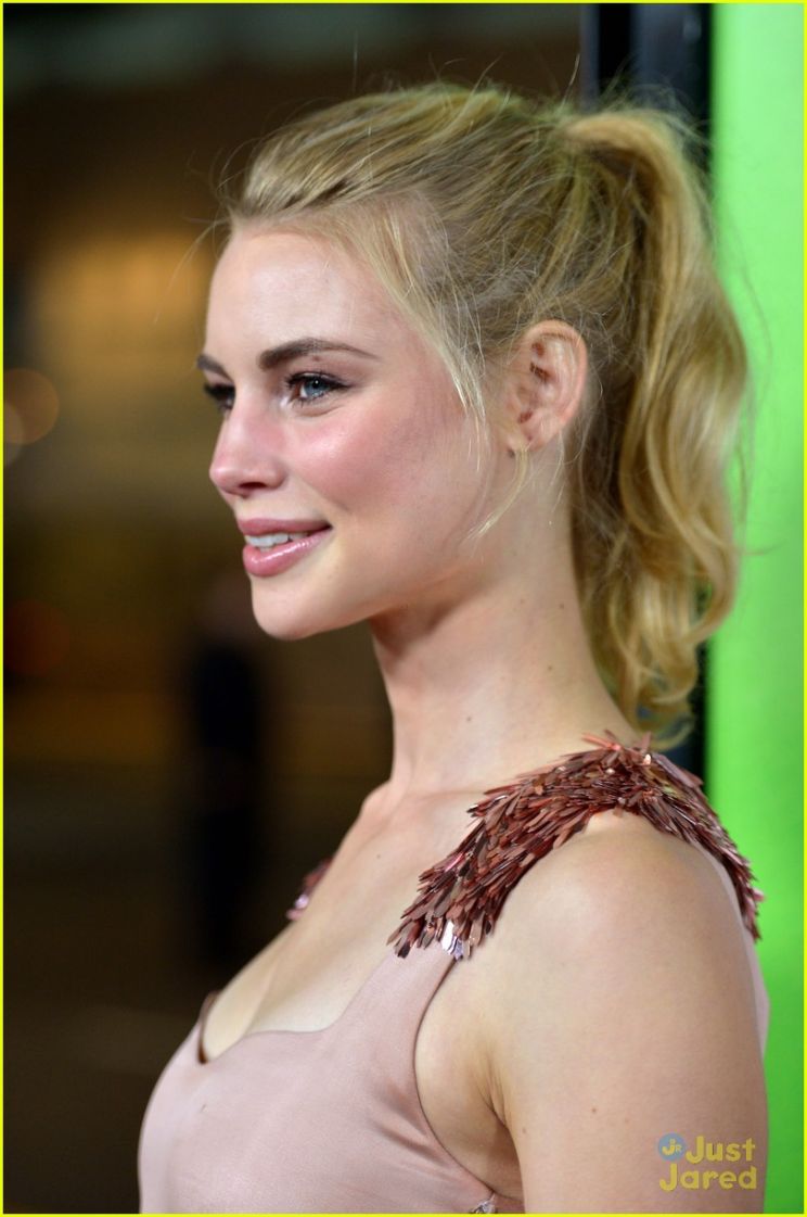 Lucy Fry