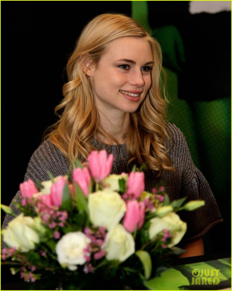 Lucy Fry