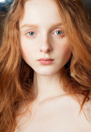 Lucy Hollis