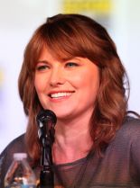 Lucy Lawless #28761 picture (Portrait Medium)