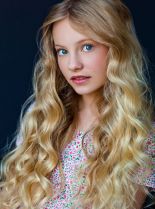 Lucy Rust photo