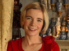 Lucy Worsley photo