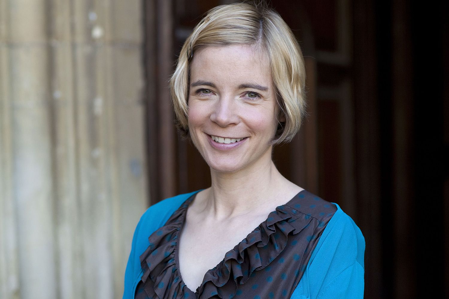 Lucy Worsley. 