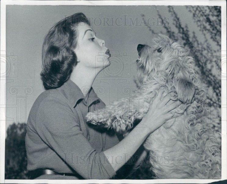 Lugene Sanders