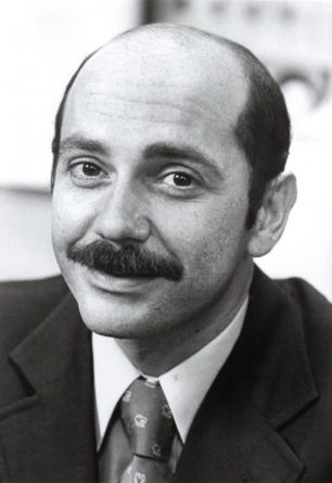 Luis Avalos