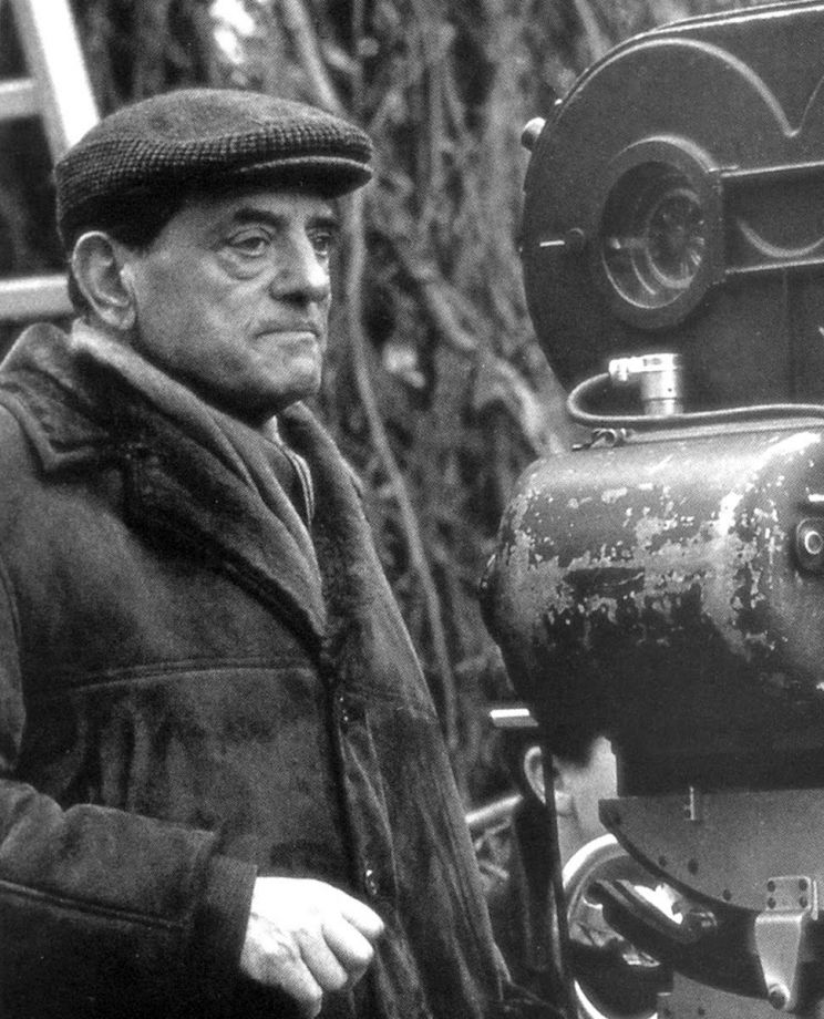 Luis Buñuel