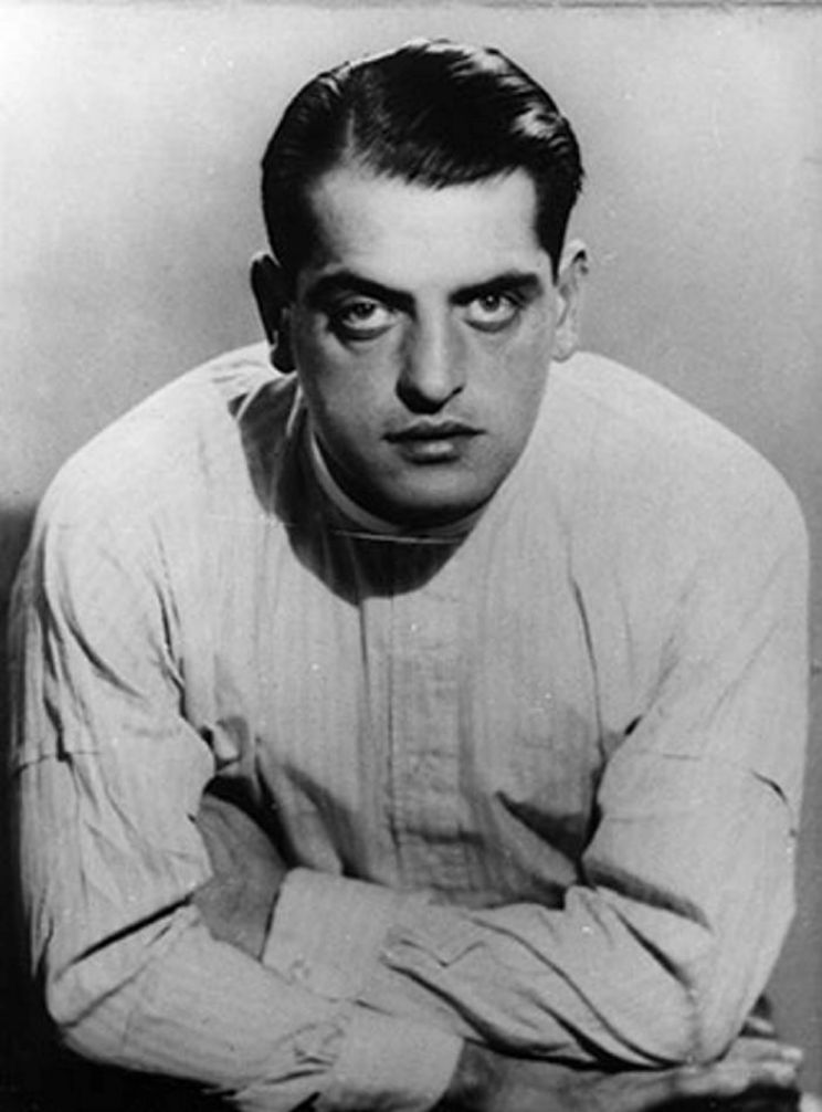 Luis Buñuel