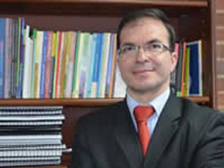 Luis Prieto
