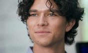 Luke Arnold