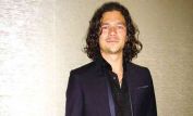 Luke Arnold