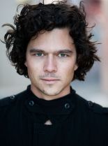 Luke Arnold